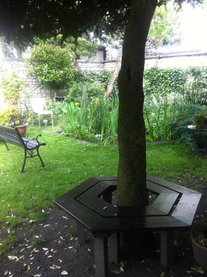 44 Rue Cap Bed & Breakfast Caen Exterior photo