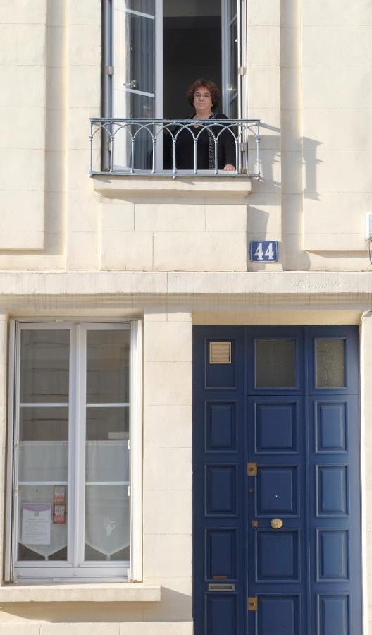 44 Rue Cap Bed & Breakfast Caen Exterior photo